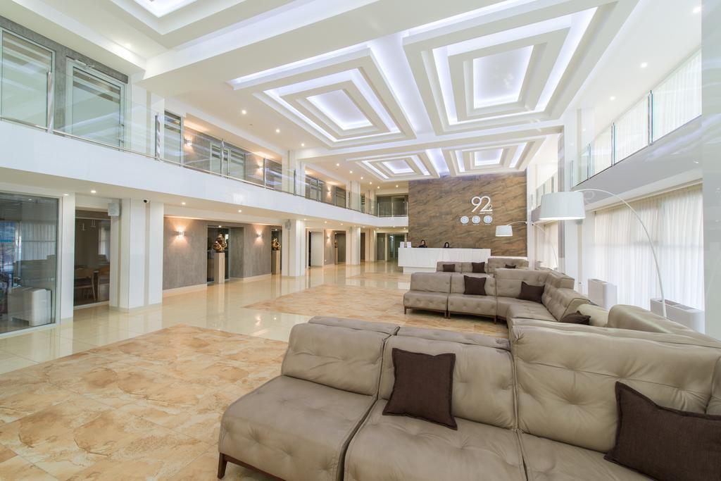 Apart Hotel 92/2 Karaganda Exterior photo