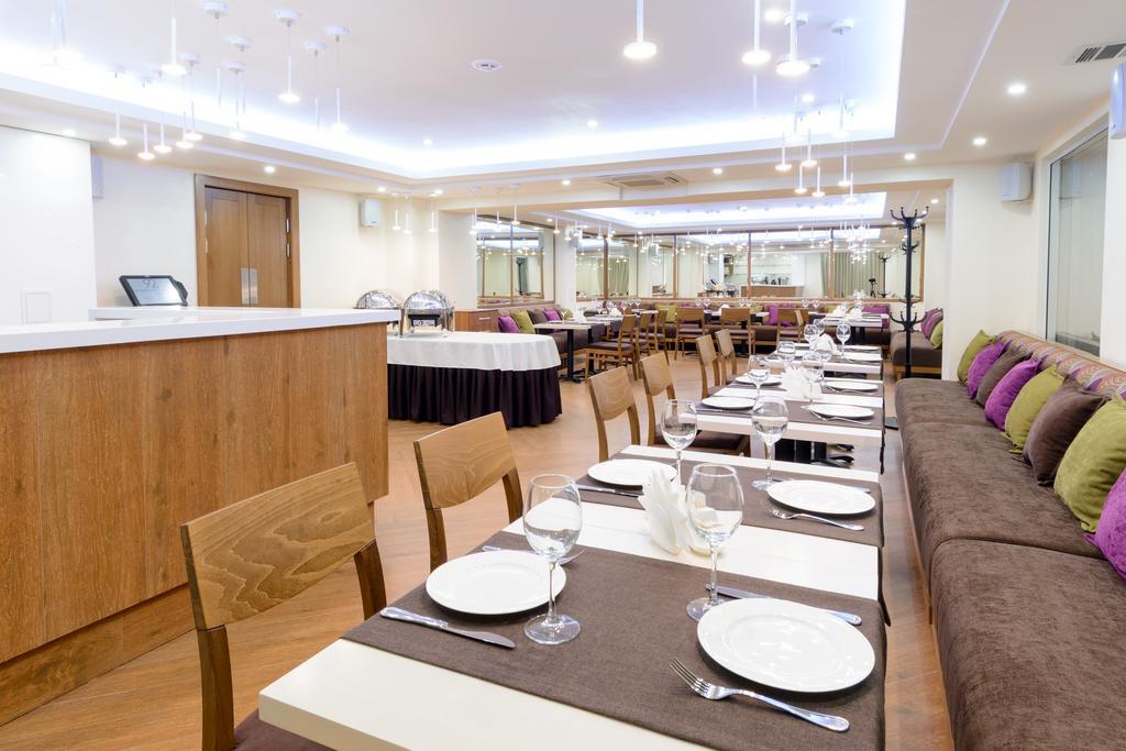 Apart Hotel 92/2 Karaganda Exterior photo
