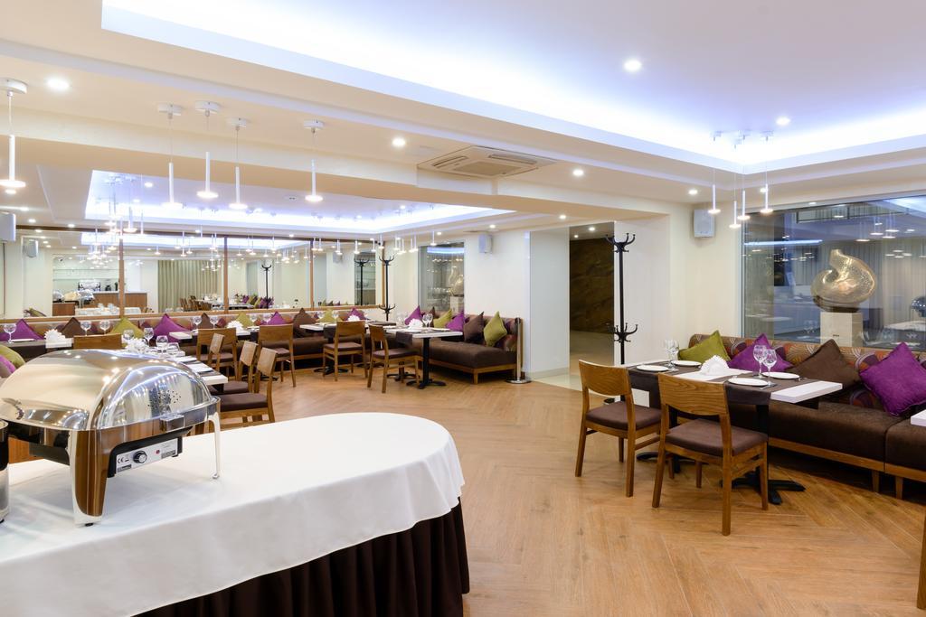 Apart Hotel 92/2 Karaganda Exterior photo