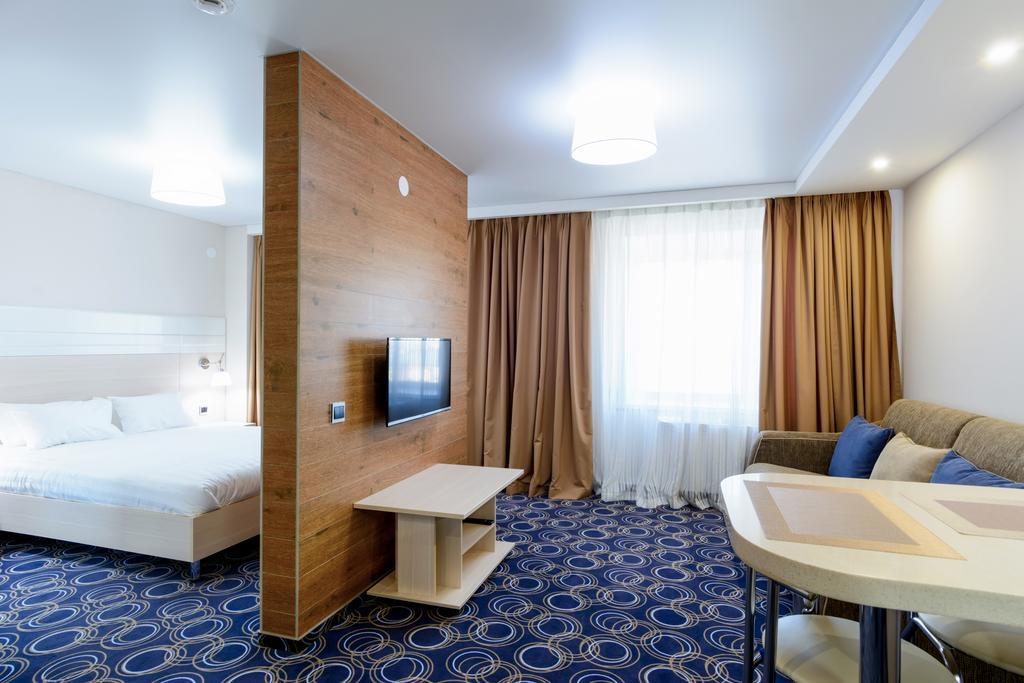 Apart Hotel 92/2 Karaganda Exterior photo